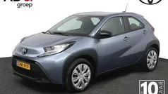 Gebruikt 2024 Toyota Aygo Play Hatchback | € 18.450 (Eerlijke prijs)