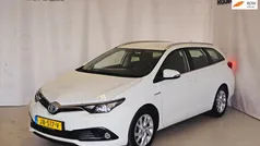 Toyota Auris Hybrid