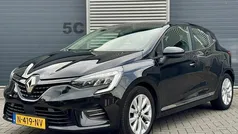 Gebruikt 2021 Renault Clio V Zen Hatchback | € 7.950 (Super prijs)