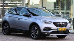 Gebruikt 2021 Opel Grandland X Ultimate SUV | € 22.897 (Eerlijke prijs)