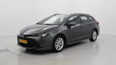 Grijs Gebruikt 2023 Toyota Corolla Active Stationwagen | € 26.999 (Eerlijke prijs)