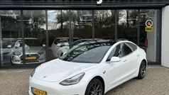Gebruikt 2019 Tesla Model 3 Long Range AWD Sedan | € 17.400 (Eerlijke prijs)