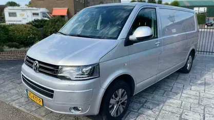 Occasion VW T5 Comfortline 140 PK (102 kW) 2014 Grijs Van