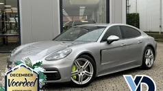 Grijs Gebruikt 2017 Porsche Panamera Hatchback | € 51.940 (Eerlijke prijs)