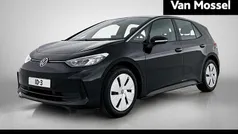Zwart Nieuw 2025 VW ID.3 Pure Hatchback | € 29.990 (Eerlijke prijs)