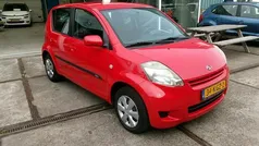 Rood Gebruikt 2009 Daihatsu Sirion Hatchback | € 1.950 (Eerlijke prijs)