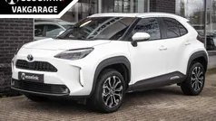 Wit Gebruikt 2022 Toyota Yaris Cross SUV | € 25.700 (Goede deal)