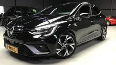 Gebruikt 2021 Renault Clio V R.S. Hatchback | € 18.750 (Eerlijke prijs)