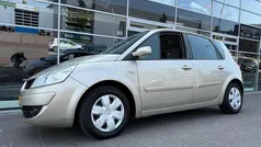 Beige Gebruikt 2008 Renault Scénic II Business MPV | € 1.950 (Eerlijke prijs)