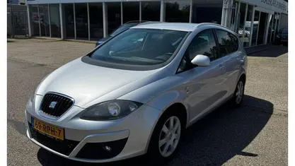 Occasion Seat Altea XL Style 161 PK (118 kW) 2011 Grijs MPV