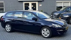 Blauw, metallic lak Gebruikt 2017 Peugeot 308 Active Stationwagen | € 11.900 (Eerlijke prijs)