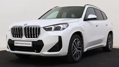 Wit Gebruikt 2023 BMW X1 M Sport SUV | € 46.495 (Eerlijke prijs)