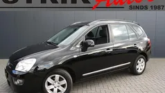 Zwart Gebruikt 2008 Kia Carens MPV | € 2.689 (Eerlijke prijs)