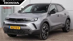 Grijs, metallic lak Gebruikt 2024 Opel Mokka Ultimate SUV | € 25.750 (Eerlijke prijs)