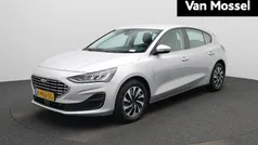 Grijs Gebruikt 2022 Ford Focus Titanium Hatchback | € 17.400 (Super prijs)