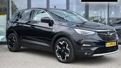 Zwart Gebruikt 2021 Opel Grandland X Ultimate SUV | € 23.995 (Eerlijke prijs)