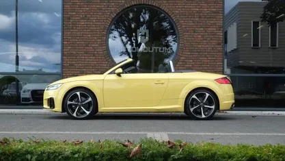 Geel Gebruikt 2023 Audi TT Roadster Cabriolet | € 48.495 (Eerlijke prijs)