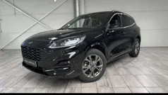 Zwart Gebruikt 2023 Ford Kuga ST-Line X SUV | € 30.945 (Eerlijke prijs)