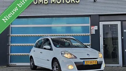 Occasion Renault Clio GrandTour Authentique 88 PK (64 kW) 2012 Wit Stationwagen