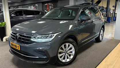 Occasion 2022 VW Tiguan Comfortline SUV | € 29.450 (Super prijs)