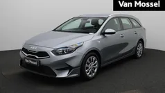 Grijs Gebruikt 2023 Kia Ceed Sportswagon Stationwagen | € 20.900 (Eerlijke prijs)