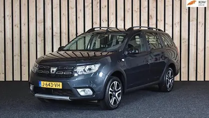 Occasion Dacia Logan MCV Stepway 101 PK (74 kW) 2020 Grijs MPV