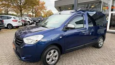 Blauw Gebruikt 2015 Dacia Dokker Ambiance MPV | € 12.940 (Eerlijke prijs)