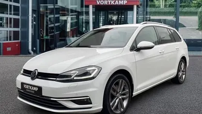 Gebruikt 2018 VW Golf VII Highline Stationwagen | € 16.950 (Eerlijke prijs)