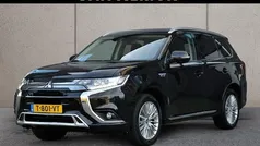 Gebruikt 2020 Mitsubishi Outlander Intense+ SUV | € 18.945 (Super prijs)