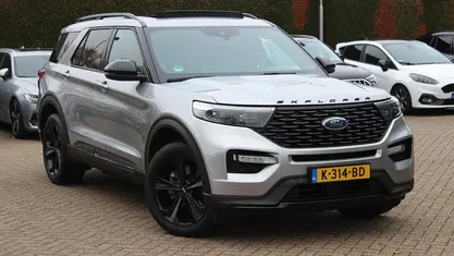 Grijs Occasion 2020 Ford Explorer ST-Line SUV | € 39.950 (Eerlijke prijs)