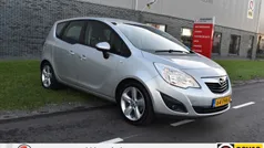 Grijs Gebruikt 2011 Opel Meriva Edition MPV | € 5.940 (Eerlijke prijs)