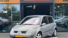 Gebruikt 2004 Renault Scénic II Komfort MPV | € 950 (Goede deal)