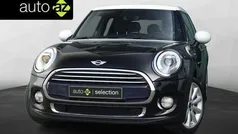Zwart, metallic lak Gebruikt 2017 Mini Cooper Business Hatchback | € 13.900 (Goede deal)