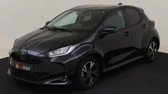 Zwart Nieuw 2025 Toyota Yaris Hatchback | € 27.995 (Eerlijke prijs)