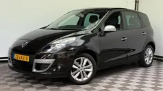 Zwart Gebruikt 2010 Renault Scénic III MPV | € 4.675 (Eerlijke prijs)