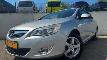 Occasion Opel Astra Edition 116 PK (85 kW) 2011 Hatchback