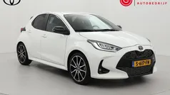 Wit Gebruikt 2023 Toyota Yaris Hybrid Sport Hatchback | € 26.999 (Eerlijke prijs)