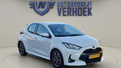 Wit Gebruikt 2024 Toyota Yaris Hybrid Hatchback | € 20.900 (Goede deal)