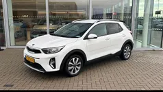 Wit Gebruikt 2021 Kia Stonic SUV | € 17.745 (Eerlijke prijs)