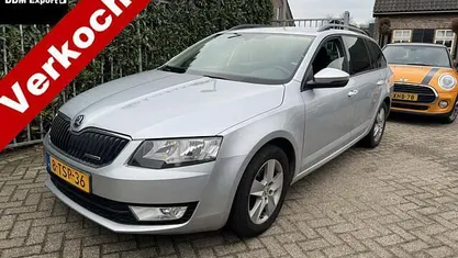Occasion 2014 Skoda Octavia Business Line Hatchback | € 5.450 (Eerlijke prijs)