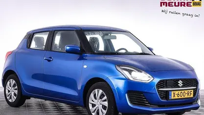 Gebruikt 2024 Suzuki Swift Comfort Hatchback | € 17.490 (Eerlijke prijs)