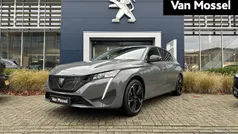 Grijs Gebruikt 2024 Peugeot e-308 Allure Hatchback | € 37.440 (Super prijs)