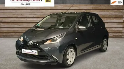 Occasion Toyota Aygo X-play 69 PK (50 kW) 2015 Hatchback