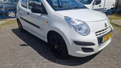 Wit Gebruikt 2015 Suzuki Alto Hatchback | € 3.950 (Eerlijke prijs)