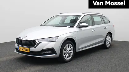 Occasion Skoda Octavia Business Line 204 PK (150 kW) 2024 Grijs Stationwagen