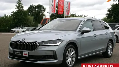 Occasion 2024 Skoda Superb First Edition Stationwagen | € 38.450 (Eerlijke prijs)