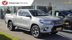 Zilver Gebruikt 2017 Toyota HiLux Pickup | € 25.950 (Eerlijke prijs)