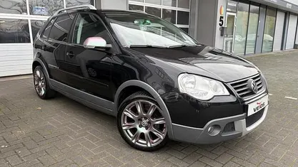 Zwart Gebruikt 2006 VW Polo Cross Hatchback | € 4.950 (Eerlijke prijs)