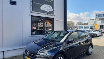 Occasion VW Polo Comfortline 97 PK (71 kW) 2019 Zwart, metallic lak Hatchback