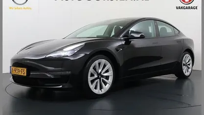 Occasion Tesla Model 3 Long Range AWD 366 kW (498 PK) 2020 Zwart Sedan